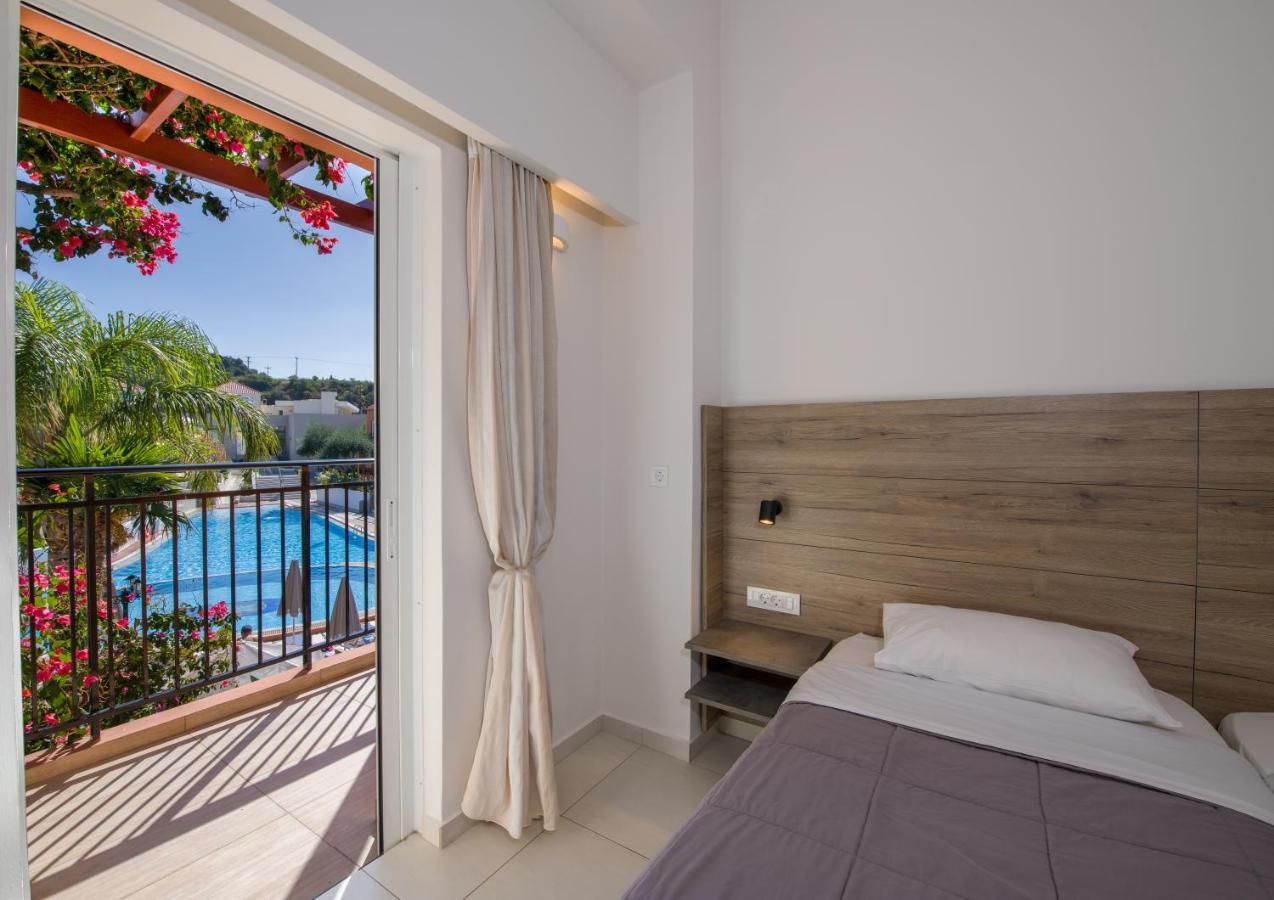 Stefan Village Hotel Agia Marina  Ngoại thất bức ảnh